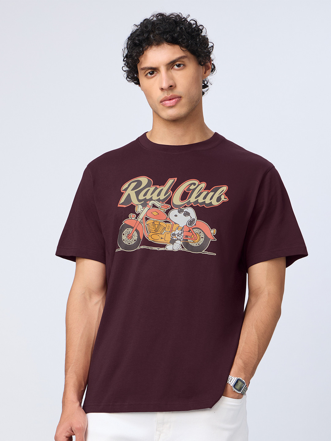 The Souled Store Official Men Peanuts: Rad Club Maroon Regular Fit T-Shirts
