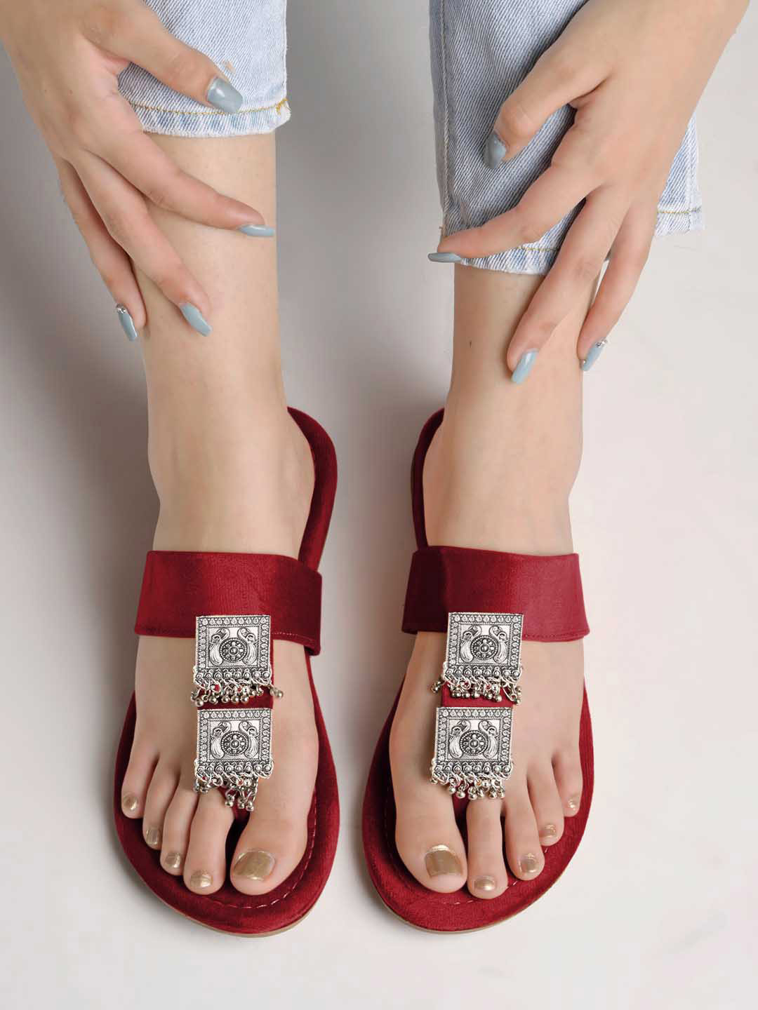 Stylestry Women Textured T-Strap Flats