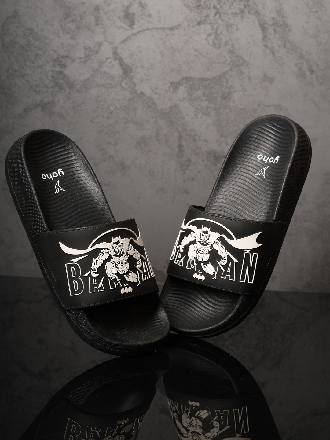 yoho Men Batman Printed Rubber Sliders