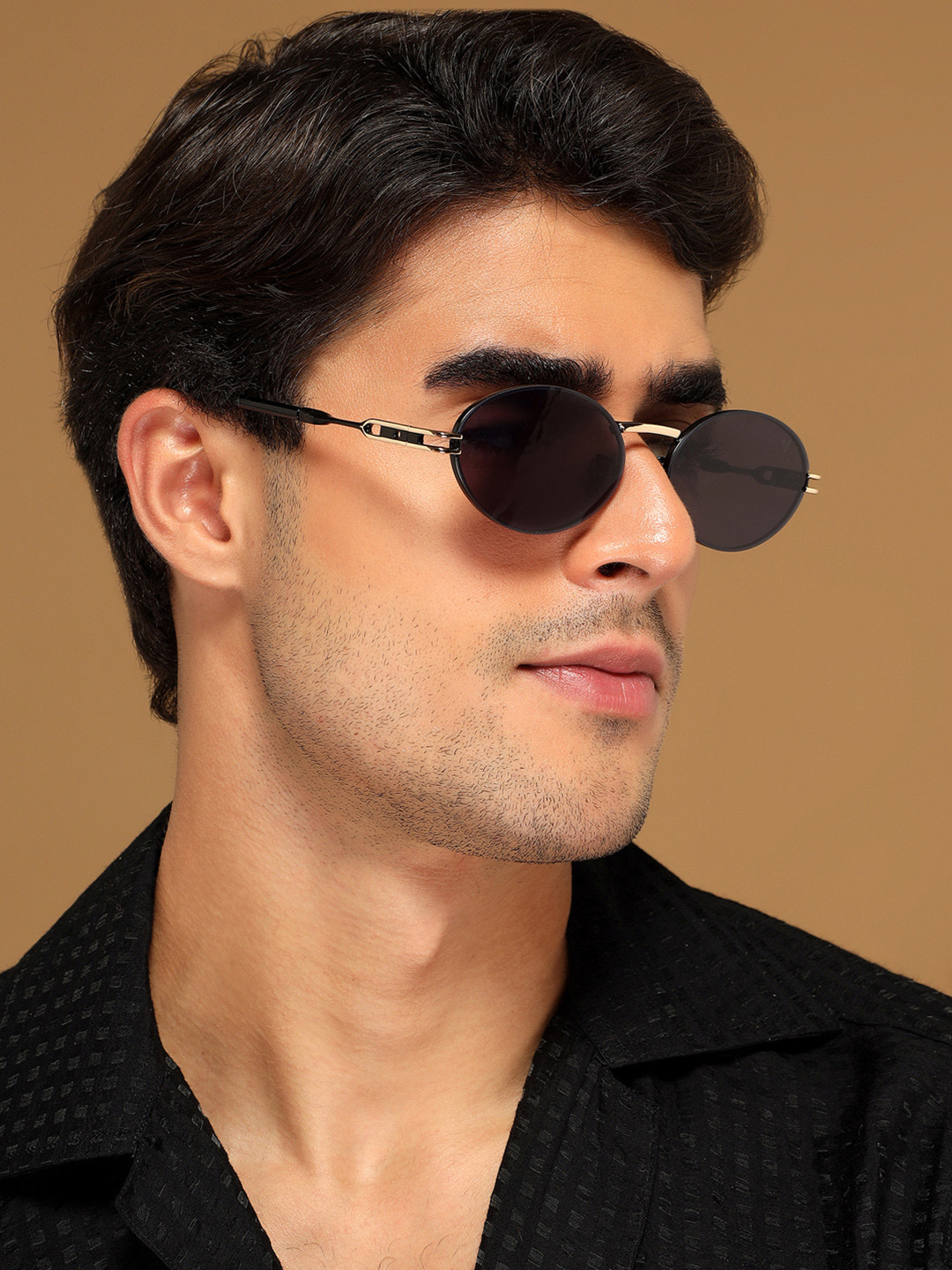 Voyage Oval Sunglasses for Men & Women Black & Golden Frame 98303MG6887Z