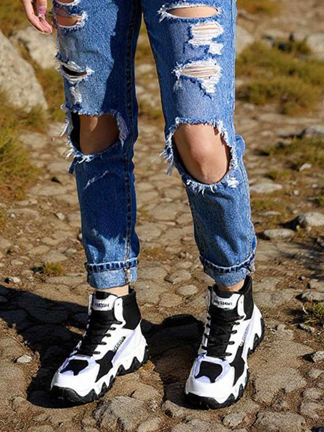 Stylestry Women High-Top Trekking Shoes