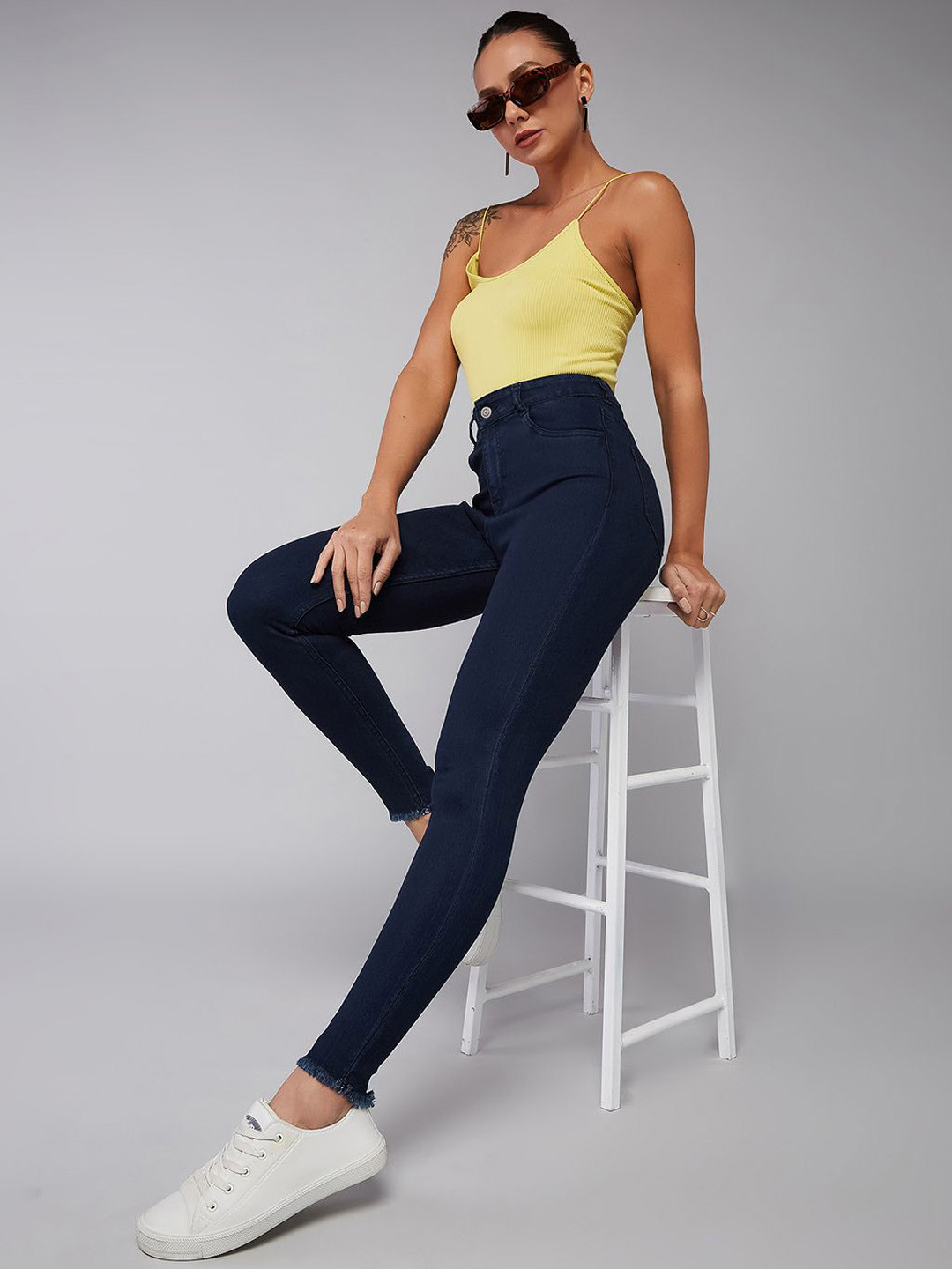 DOLCE CRUDO Women Cotton Slim Fit High-Rise Stretchable Denim Jeans