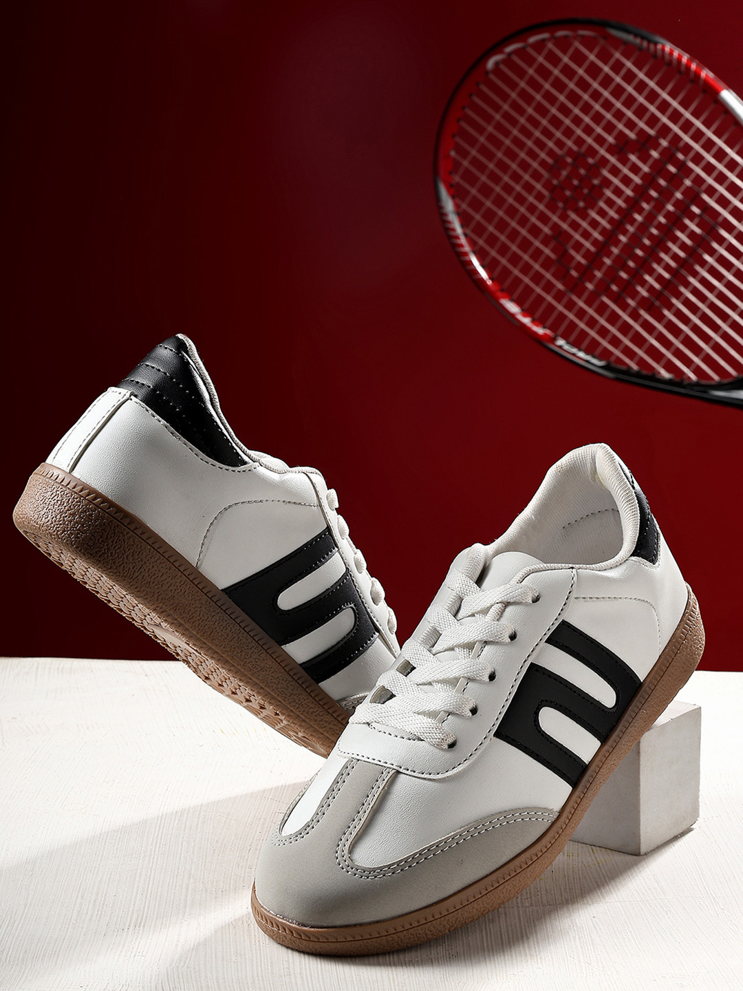 TRASE Women Colourblocked Sneakers