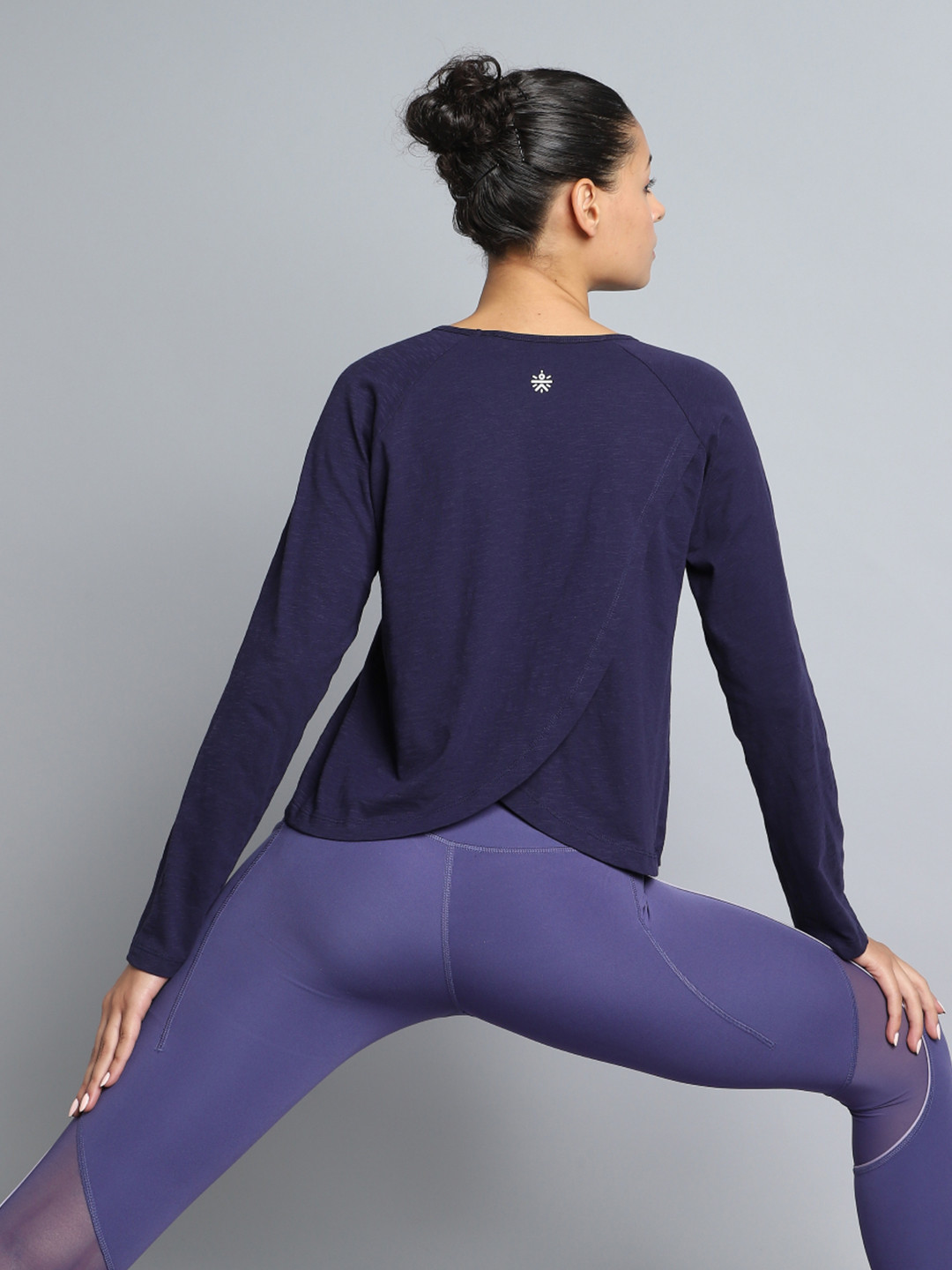 CULT Women Navy Yoga Flow Full Sleeve Top