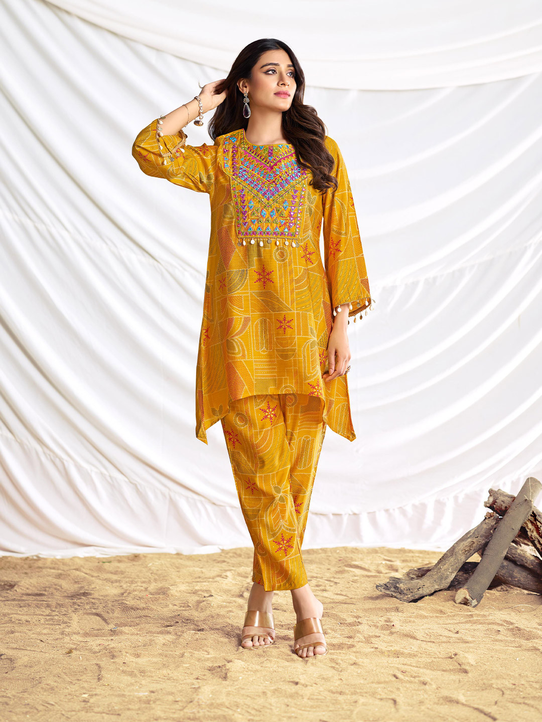 BulBul Embroidered Tunic Top With Trousers Co-Ords