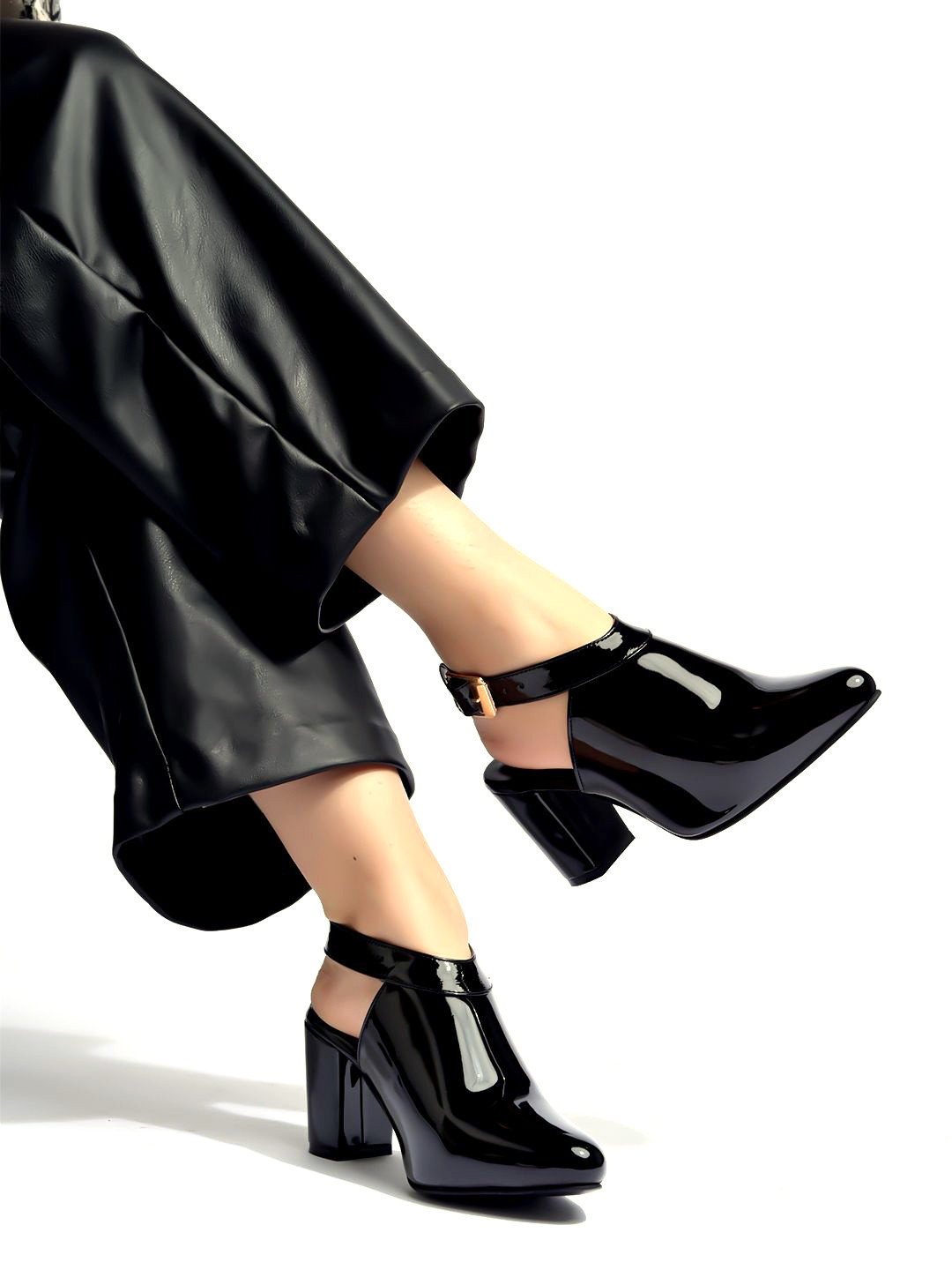 Stylestry Women Colourblocked Synthetic Patent Block Pumps