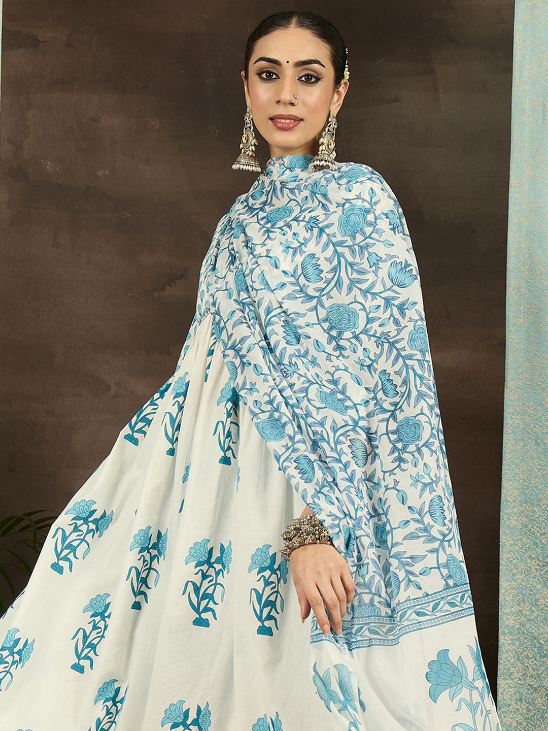 Indo Era Floral Printed Empire Pure Cotton Kurta With Trousers & Dupatta