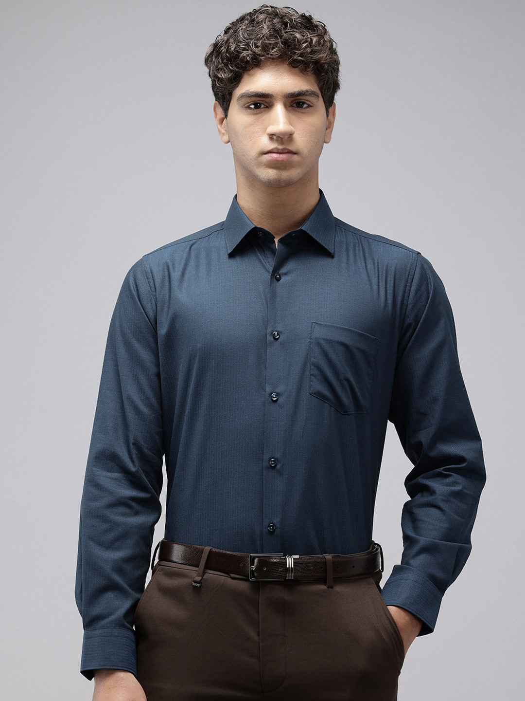 Van Heusen Pure Cotton Custom Fit Vertical Striped Party Shirt