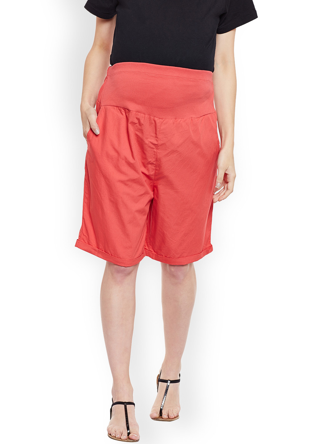 Oxolloxo Women Red Solid Regular Fit Maternity Shorts