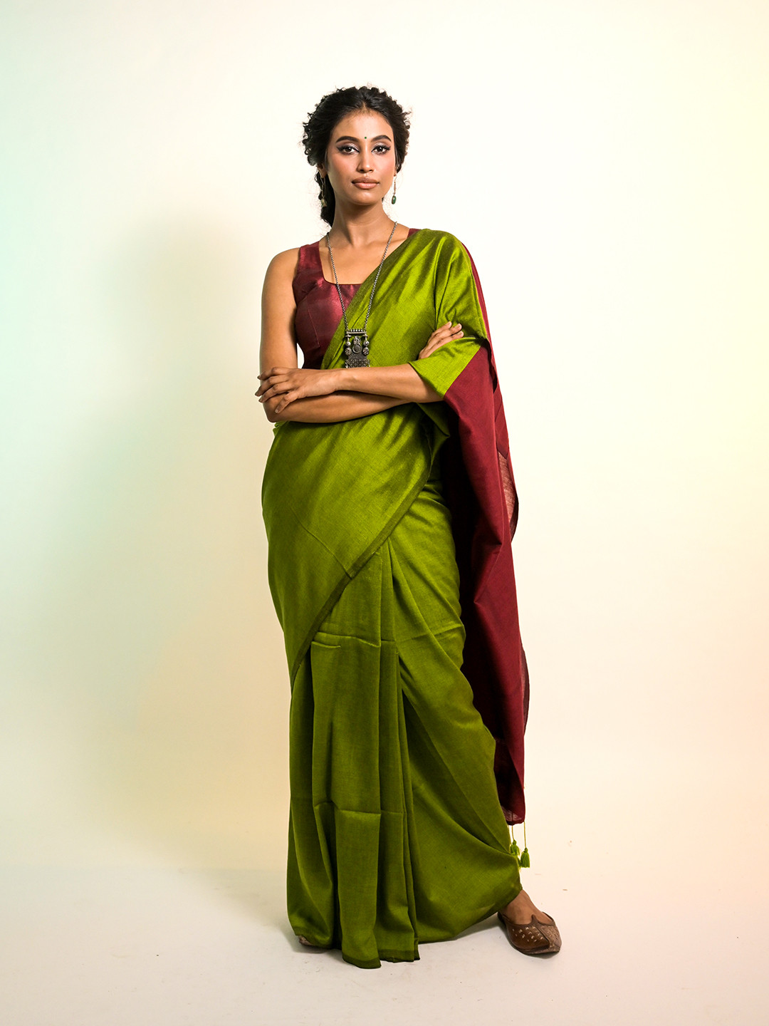 HUTS AND LOOMS Saree