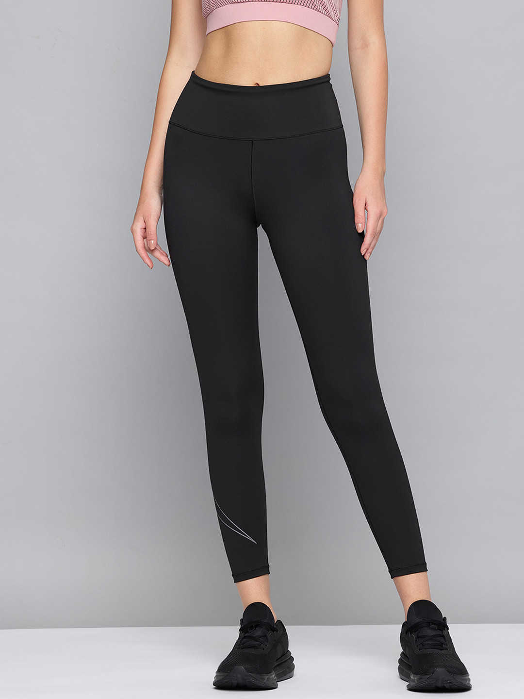 Reebok Women Bold Logo Graphic Cropped Training Tights