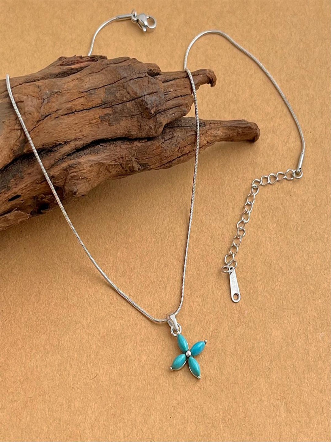 AQUASTREET Dianty Chain White 4mm Pearls Beaded Necklace