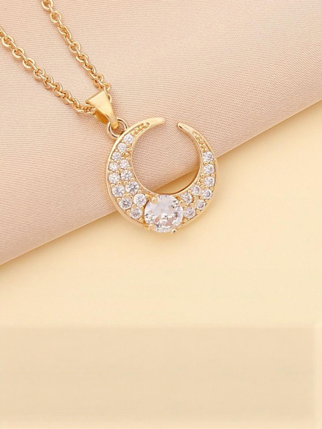 Arzonai White Stainless Steel Necklace