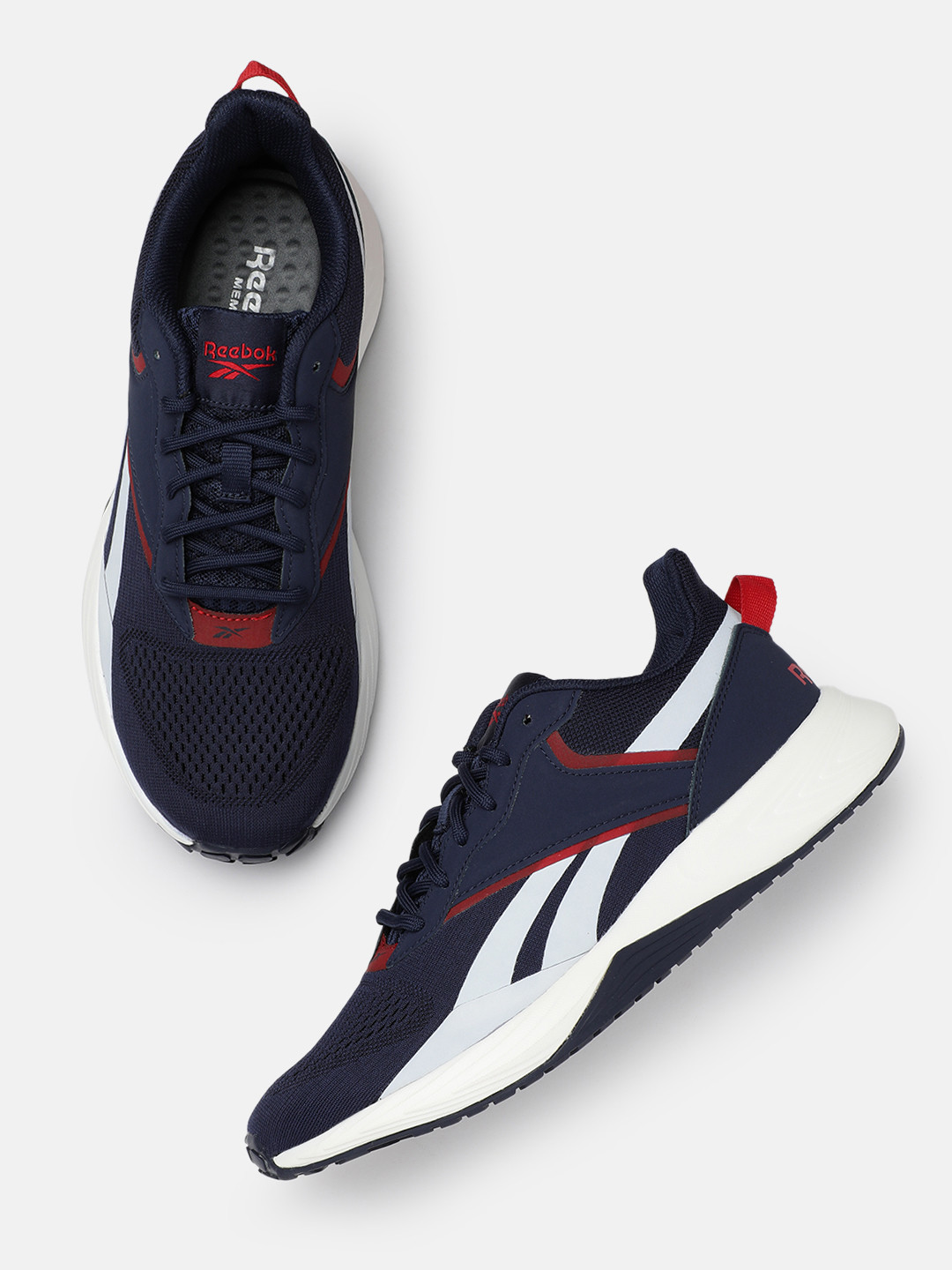 Reebok Men Jet Blast Motion Fly Woven Design Running Shoes