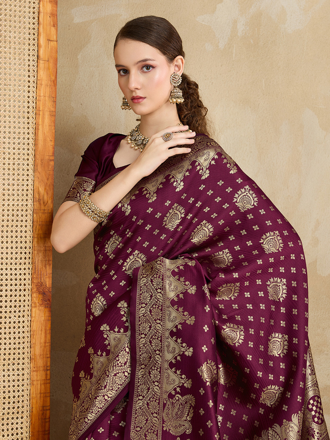 Shreyansh creation Woven Design Banarasi Saree