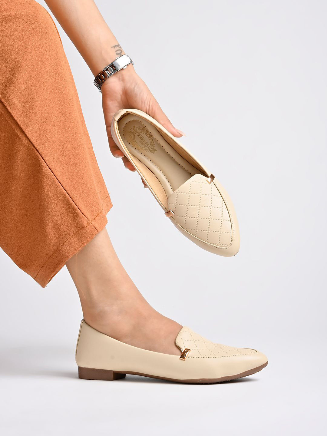 Stylestry Pointed Toe Ballerinas