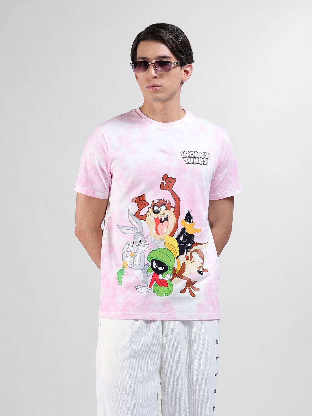 The Indian Garage Co Men Slim Fit Tie & Dye Looney Tunes T-Shirt