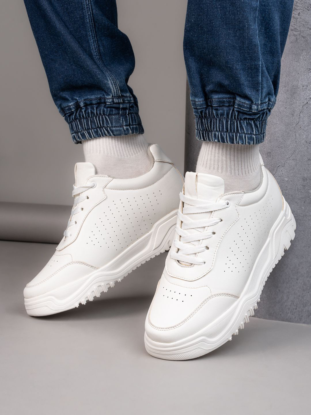 HI Toes Men Round Toe Hidden 3 Inches Height Elevator Sneakers