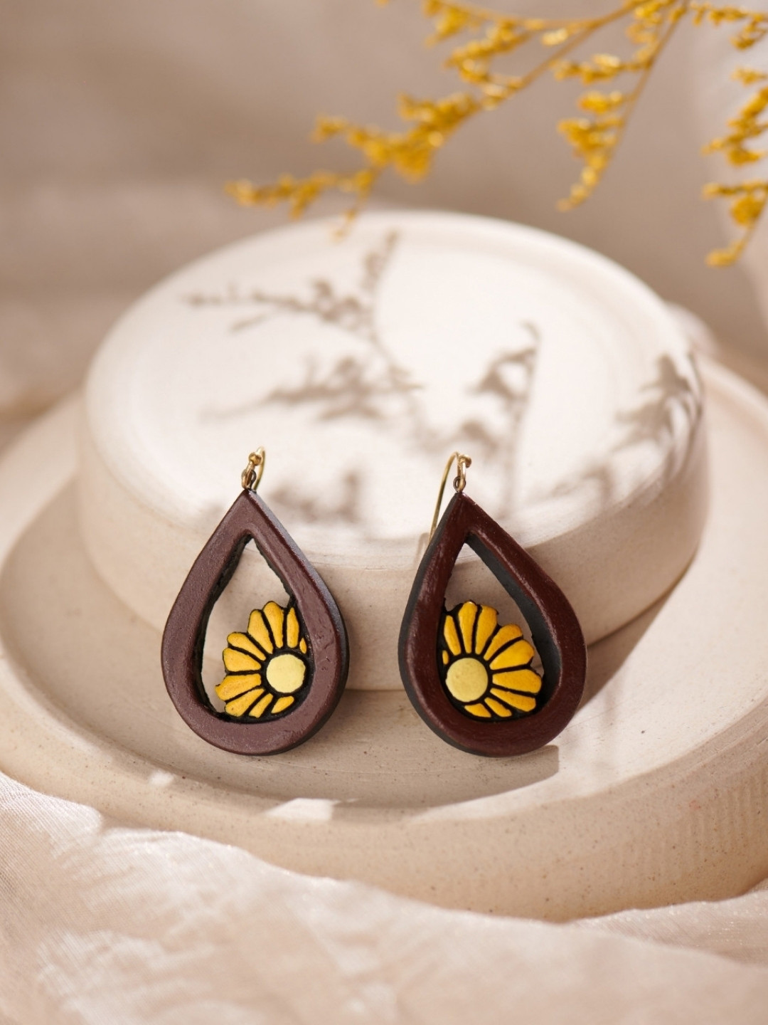Mridah Floral Drop Earrings