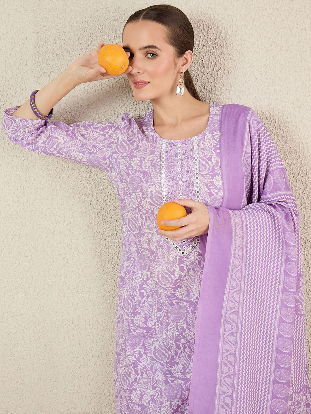 Indo Era Women Floral Printed Kurta with Trousers & Dupatta