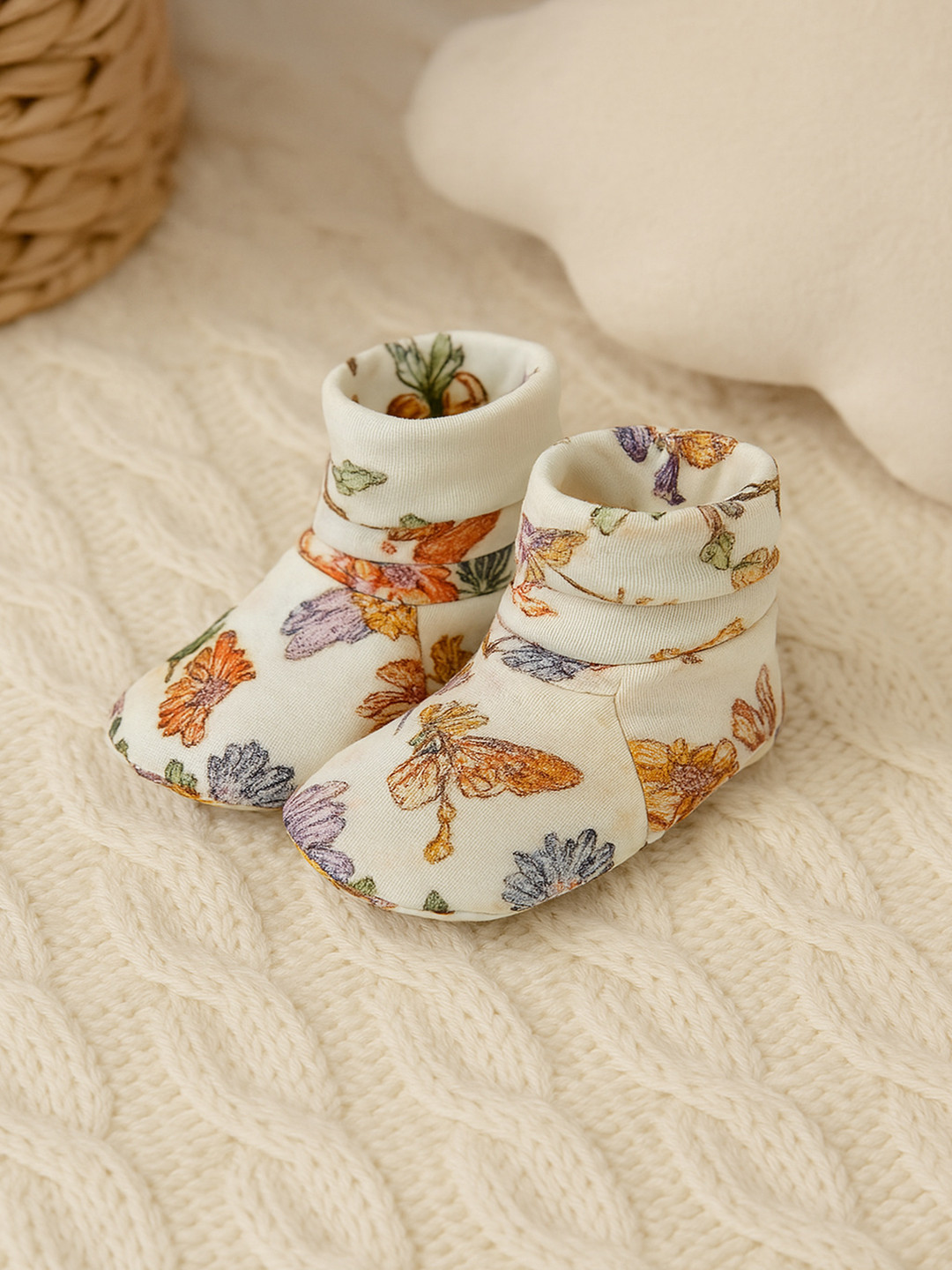 THE BABY TRUNK Unisex Kids Infant Garden Fairy Organic Cotton Booties
