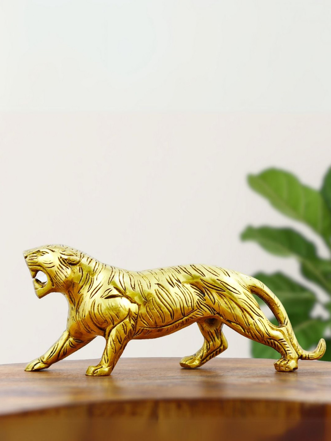 INTERNATIONAL GIFT Tiger Gold Brass Metallic Living Room Medium Showpiece - 4 Inches