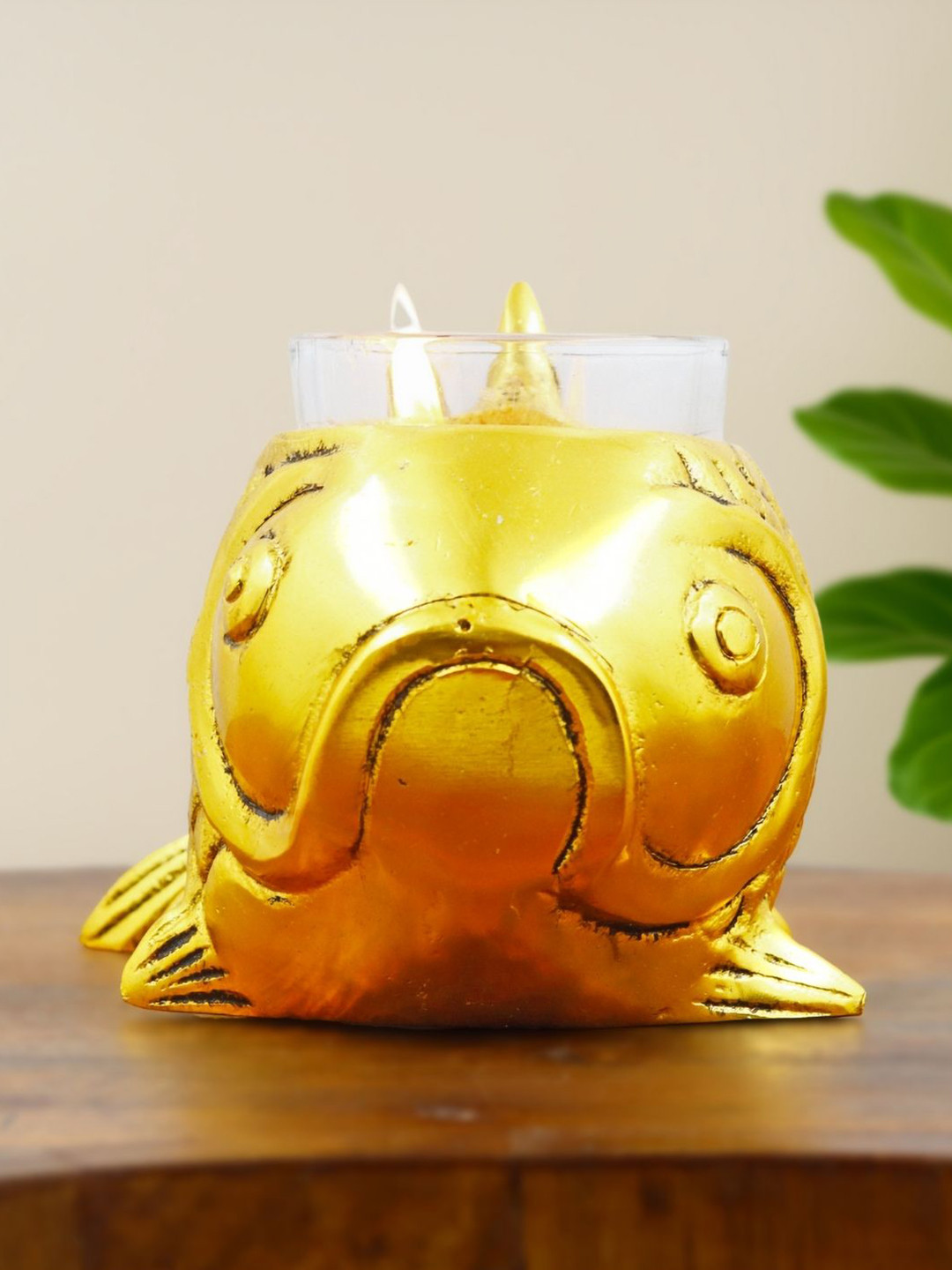 INTERNATIONAL GIFT Fish-Shaped T-Light Candle Holder Gold Metal Metallic Living Room Lights Small Showpiece - 3.5 Inches
