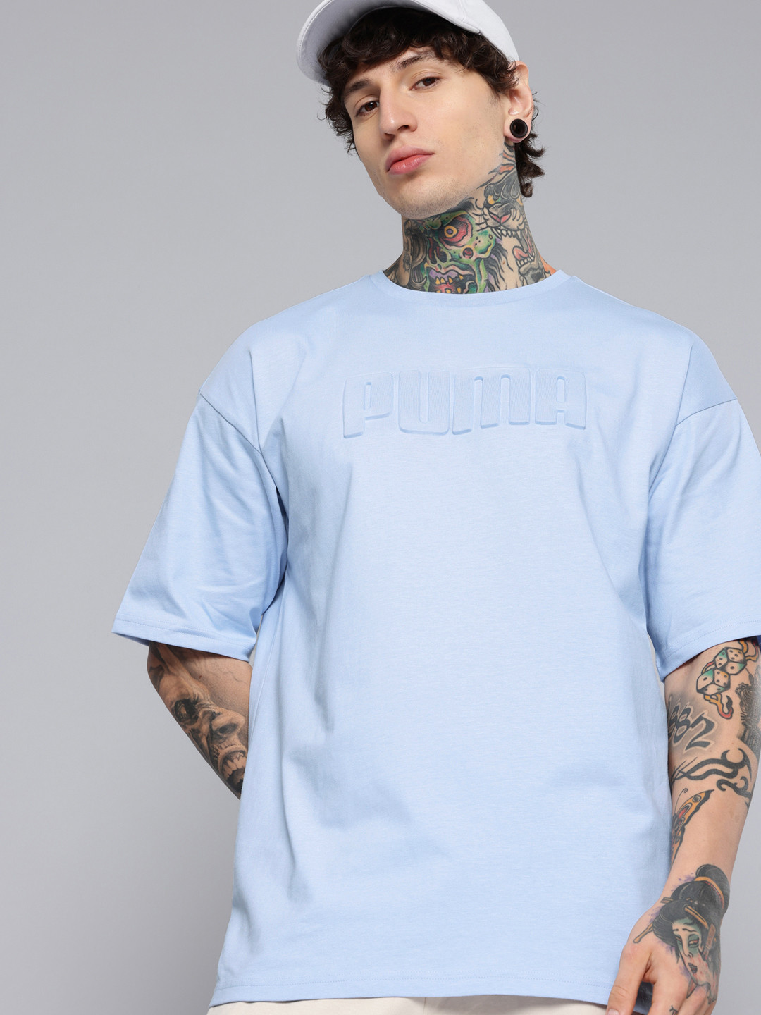 PUMA ESS Embossed Brand Logo Graphic Drop-Shoulder Sleeves Pure Cotton Boxy T-shirt