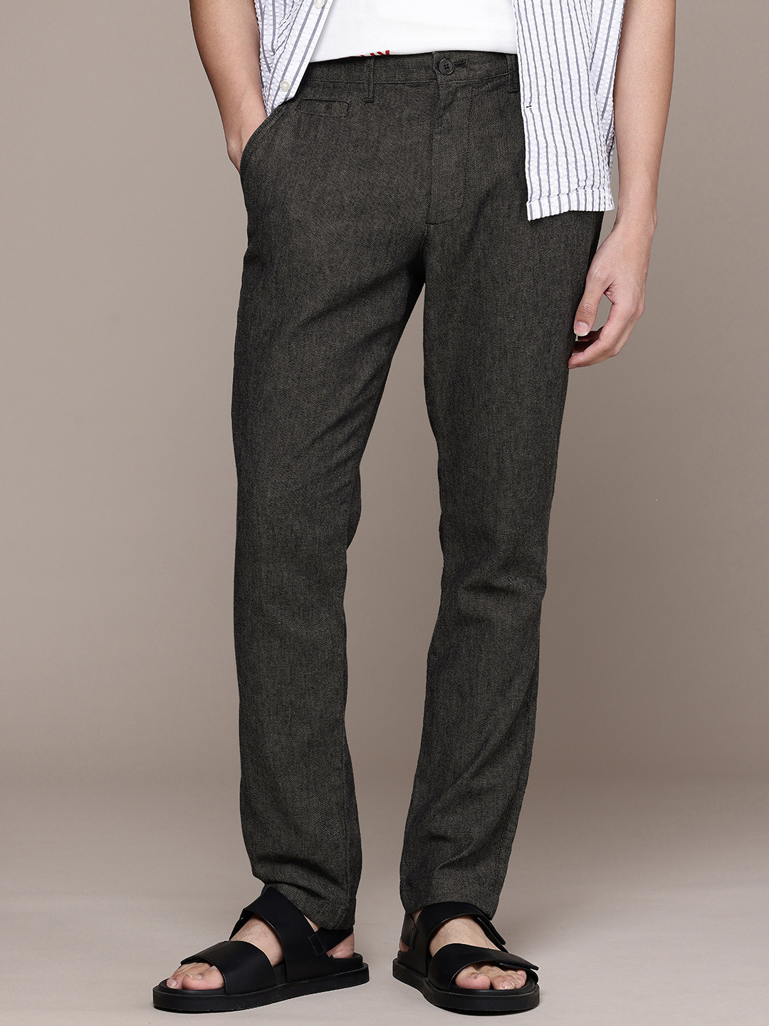GAP Men Slim Fit Chinos