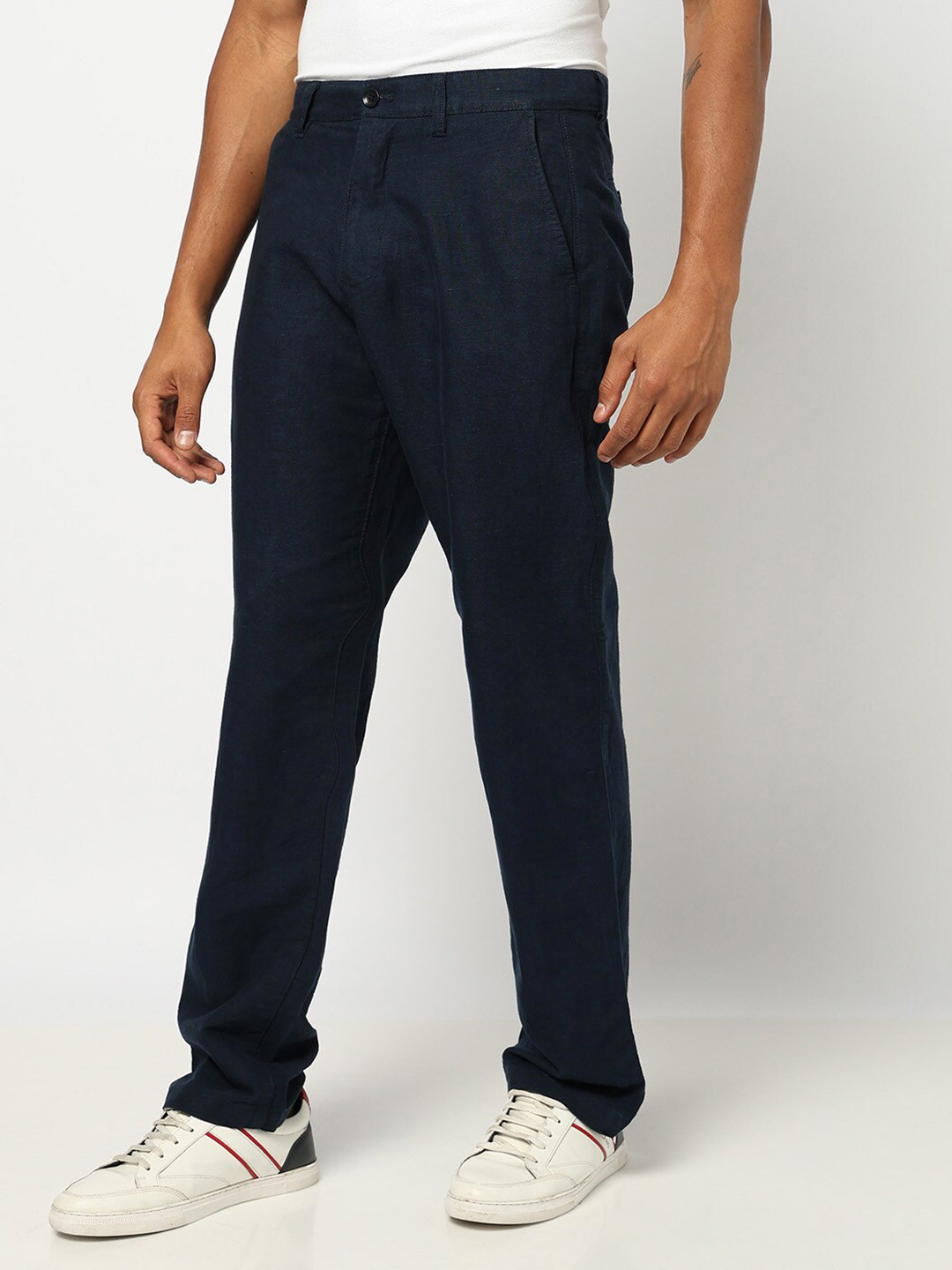 GAP Men Mid-Rise Linen Cotton Straight Fit Trousers