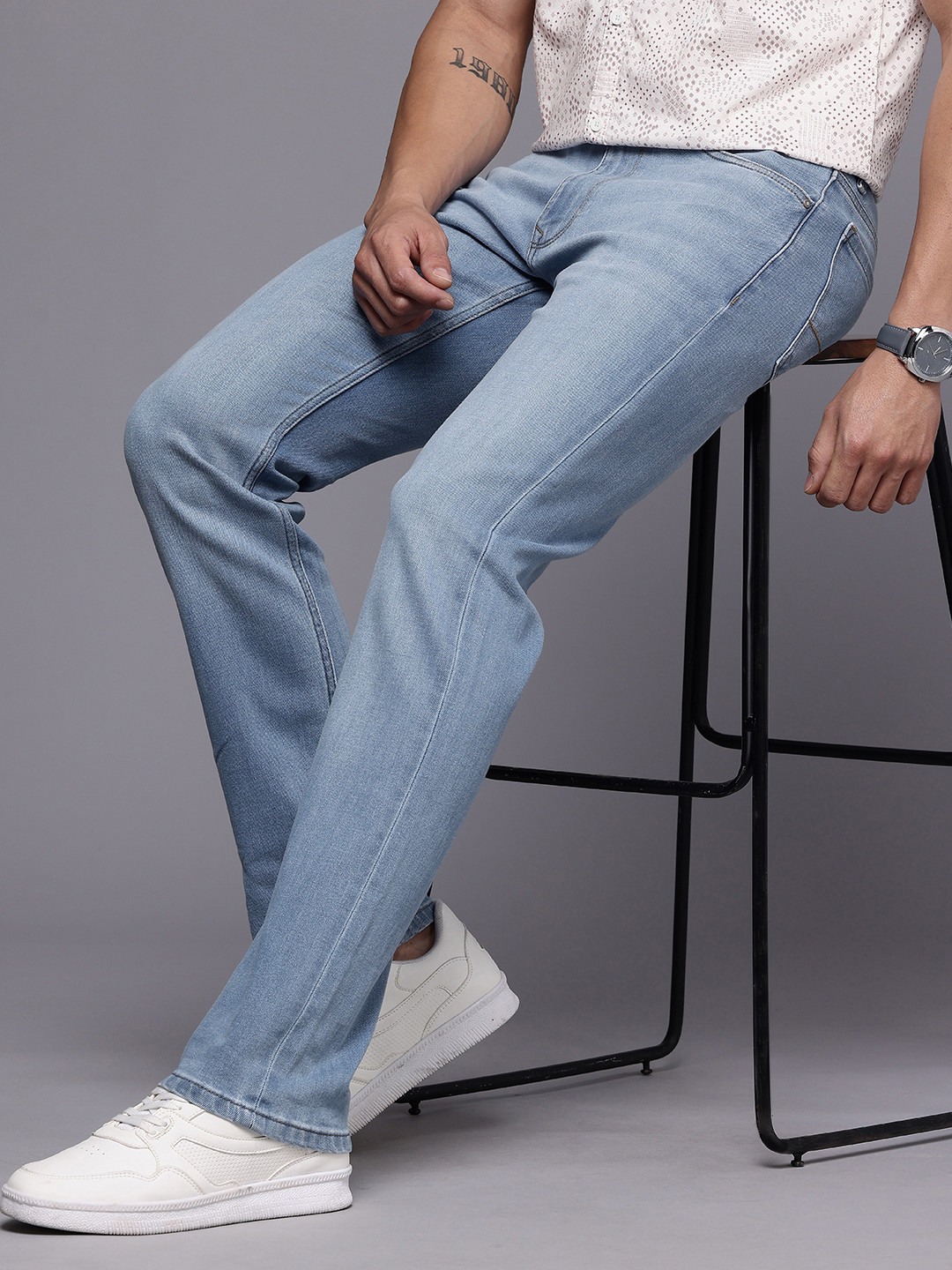 Louis Philippe Men Regular Fit Stretchable Mid Rise Ice Wash Jeans