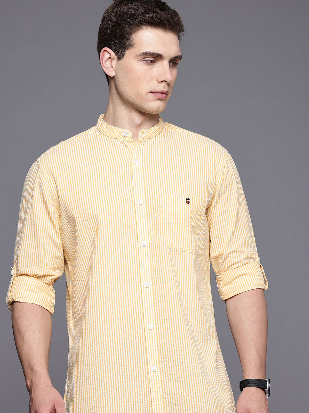 Louis Philippe Jeans Pure Cotton Seersucker Slim Fit Striped Casual Shirt