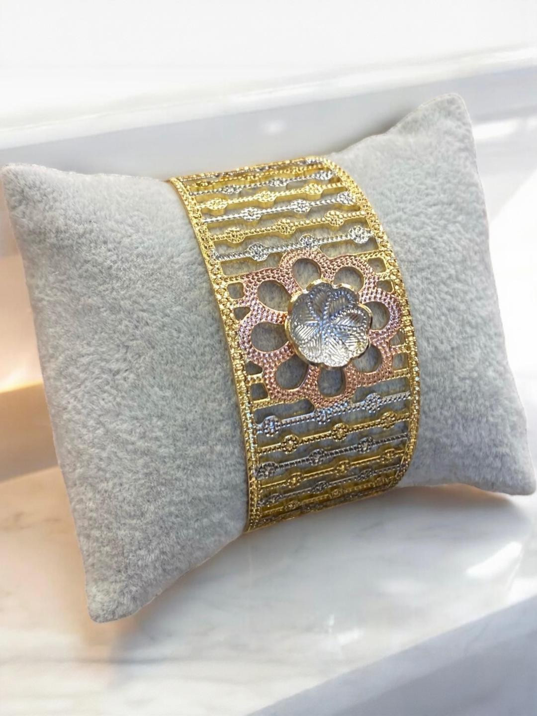 FAA FASHION Copper Gold-Plated Bangles