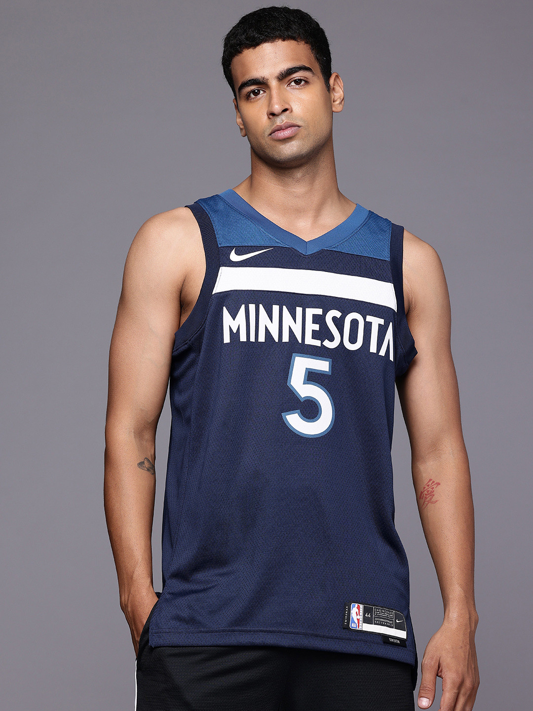 Nike Minnesota Timberwolves Icon Edition 2022/23 Men Dri-FIT NBA Swingman Jersey