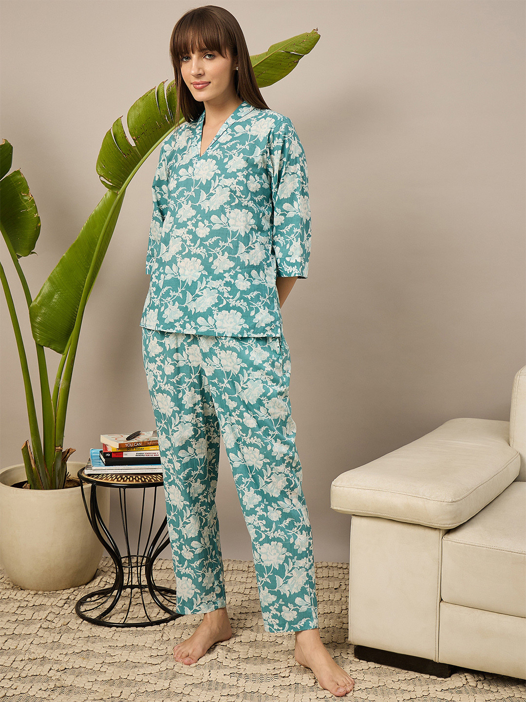 July Floral Lapel Collar Printed Pyjama Set