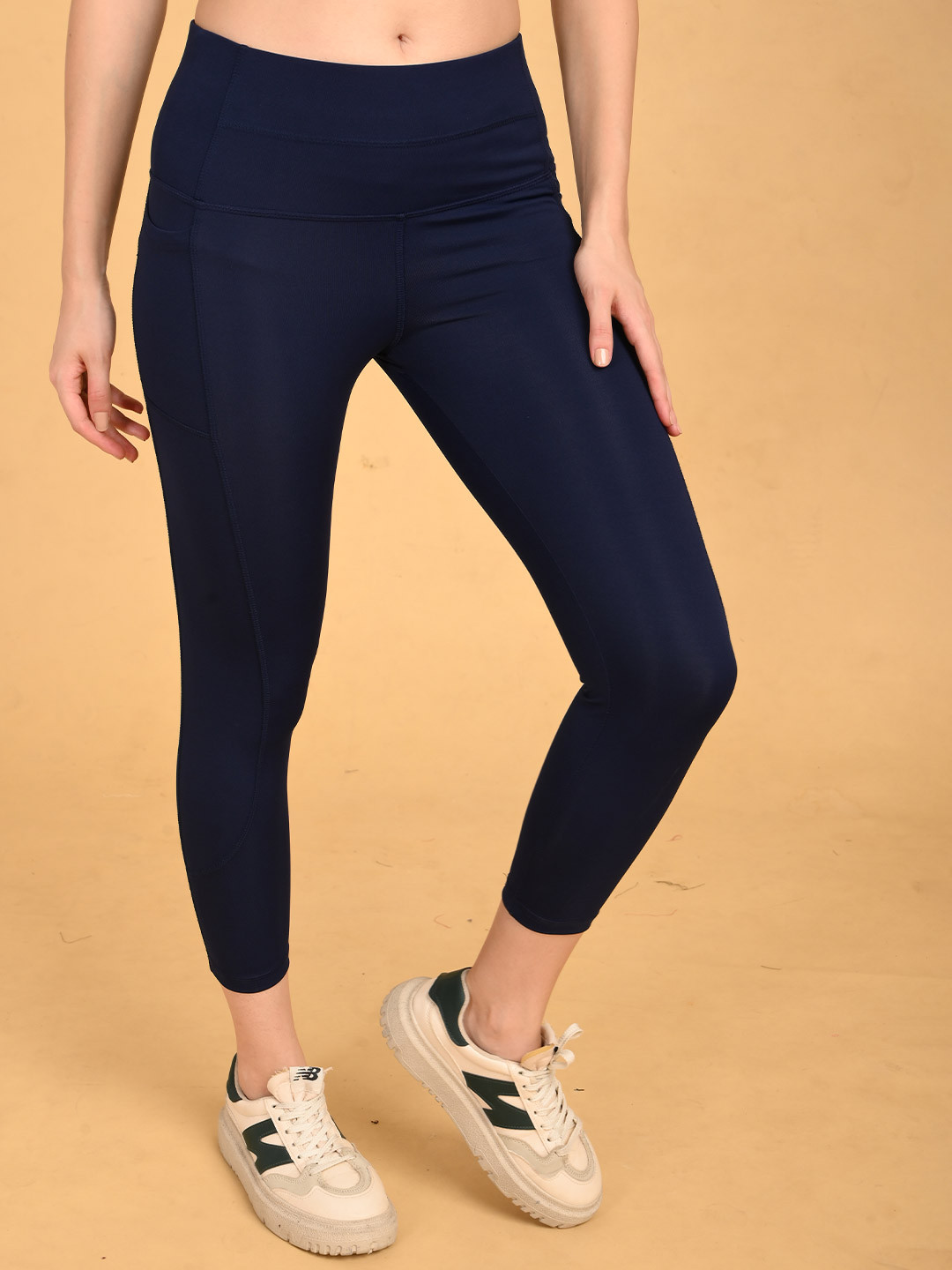 Coppersmith Anti Odour Mid Rise Tights