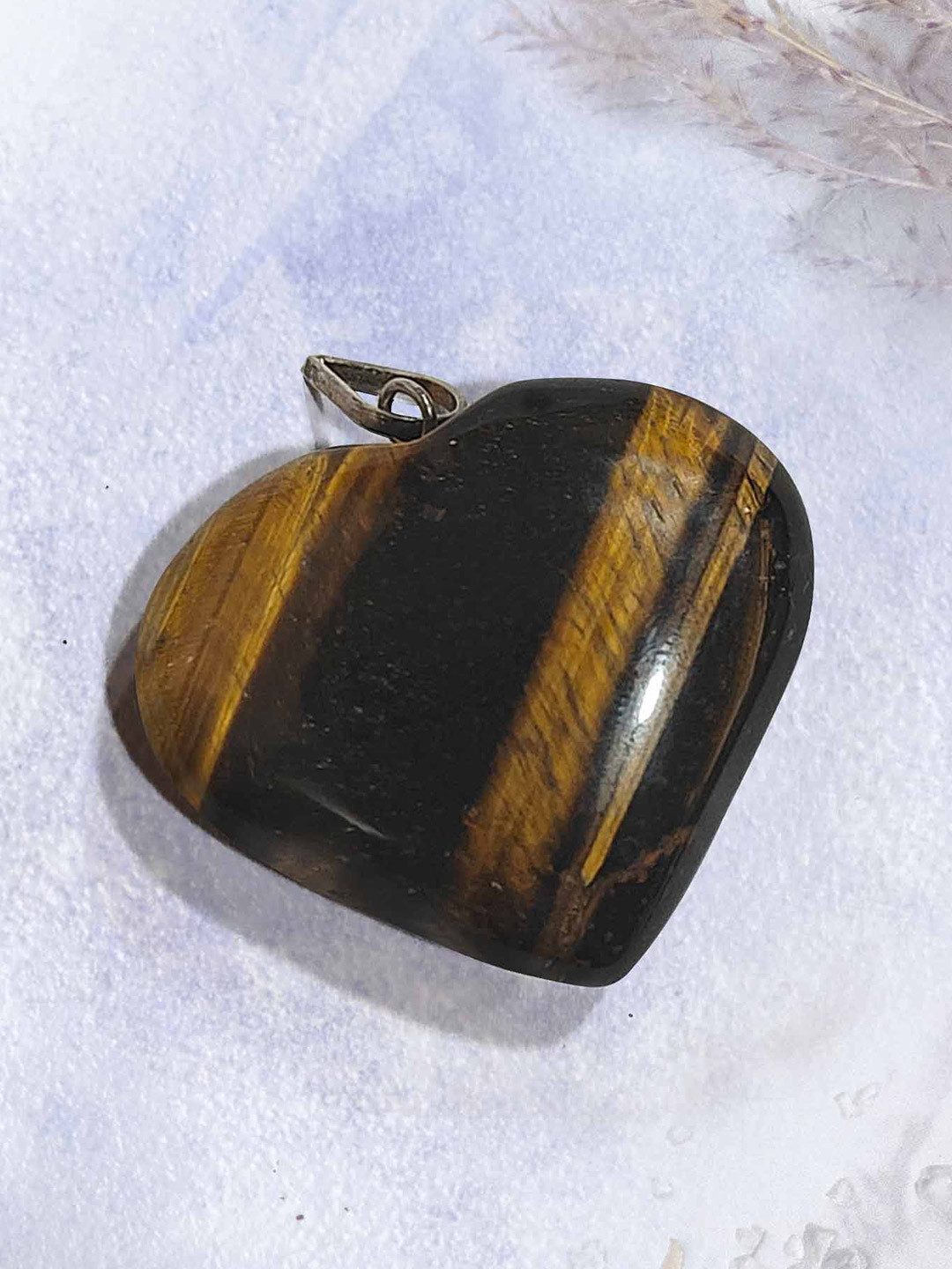 SOLAVA Natural Tiger Eye Pendant