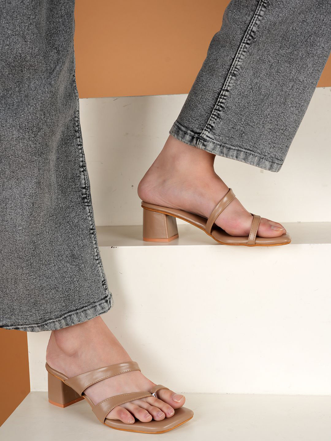 Mast & Harbour Women Block Heel Sandals