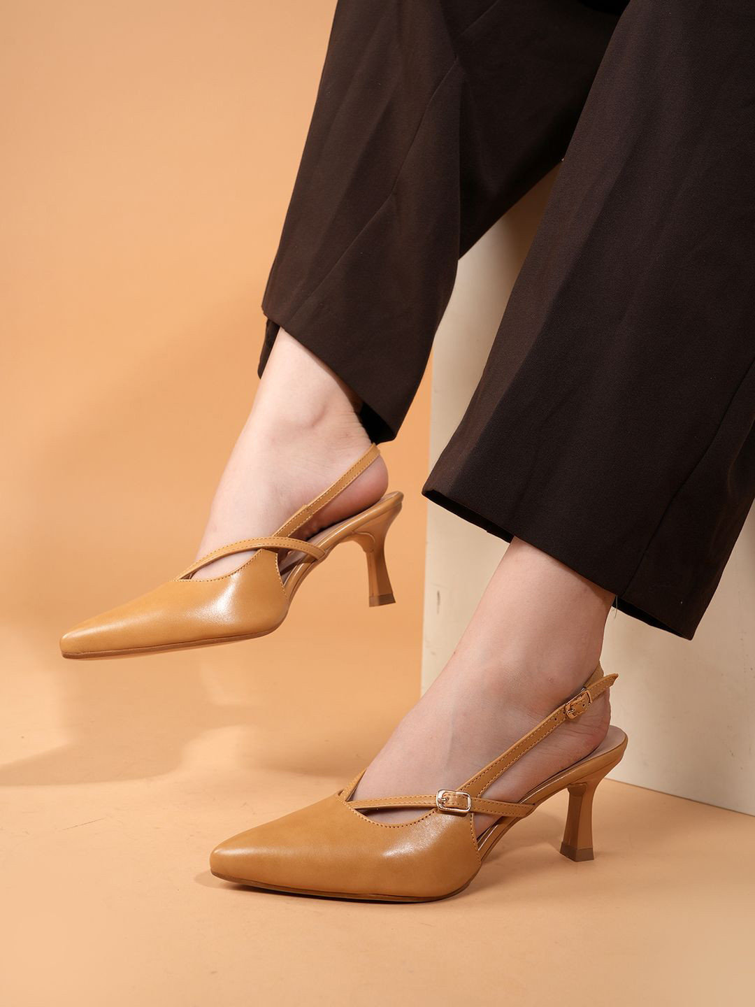 DROP BOLD Solid Slim Heeled Pumps