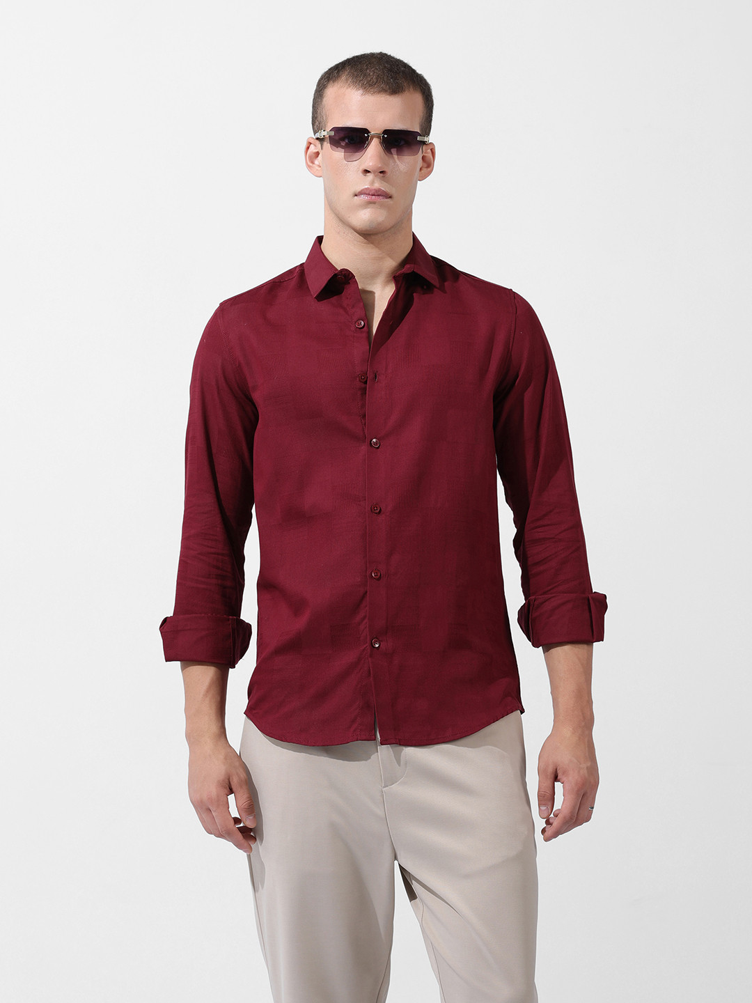 The Indian Garage Co Men Slim Fit Textured Back Dart Party Shirt
