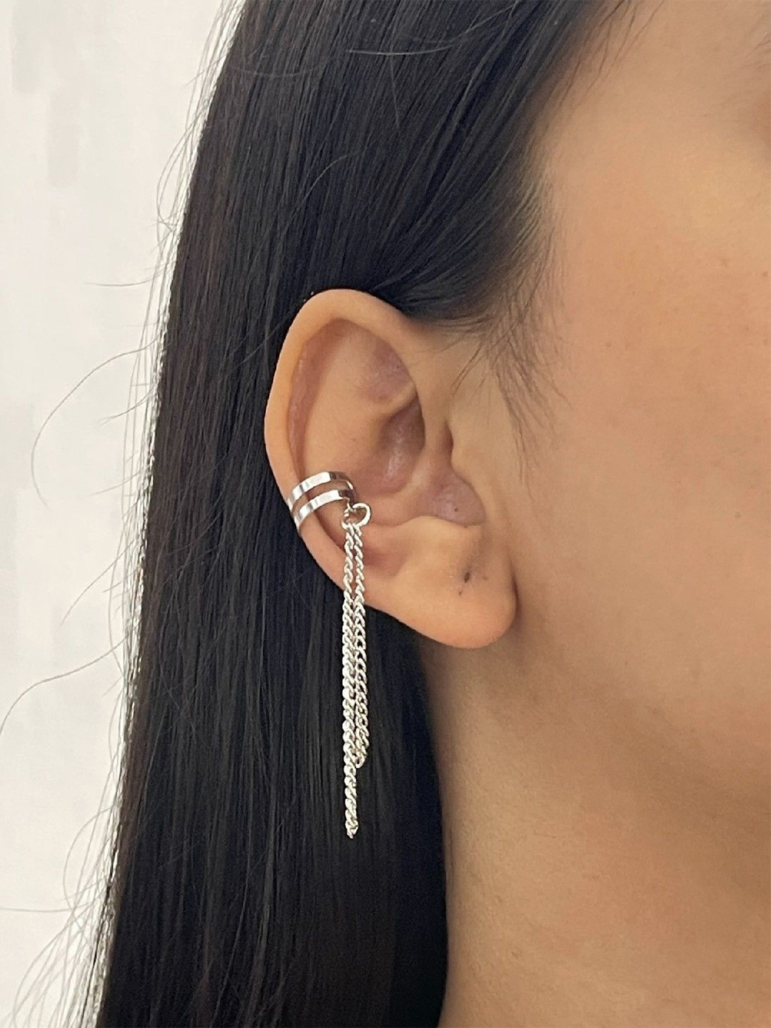 ISHKAARA Silver-Plated Contemporary Ear Cuff Earrings