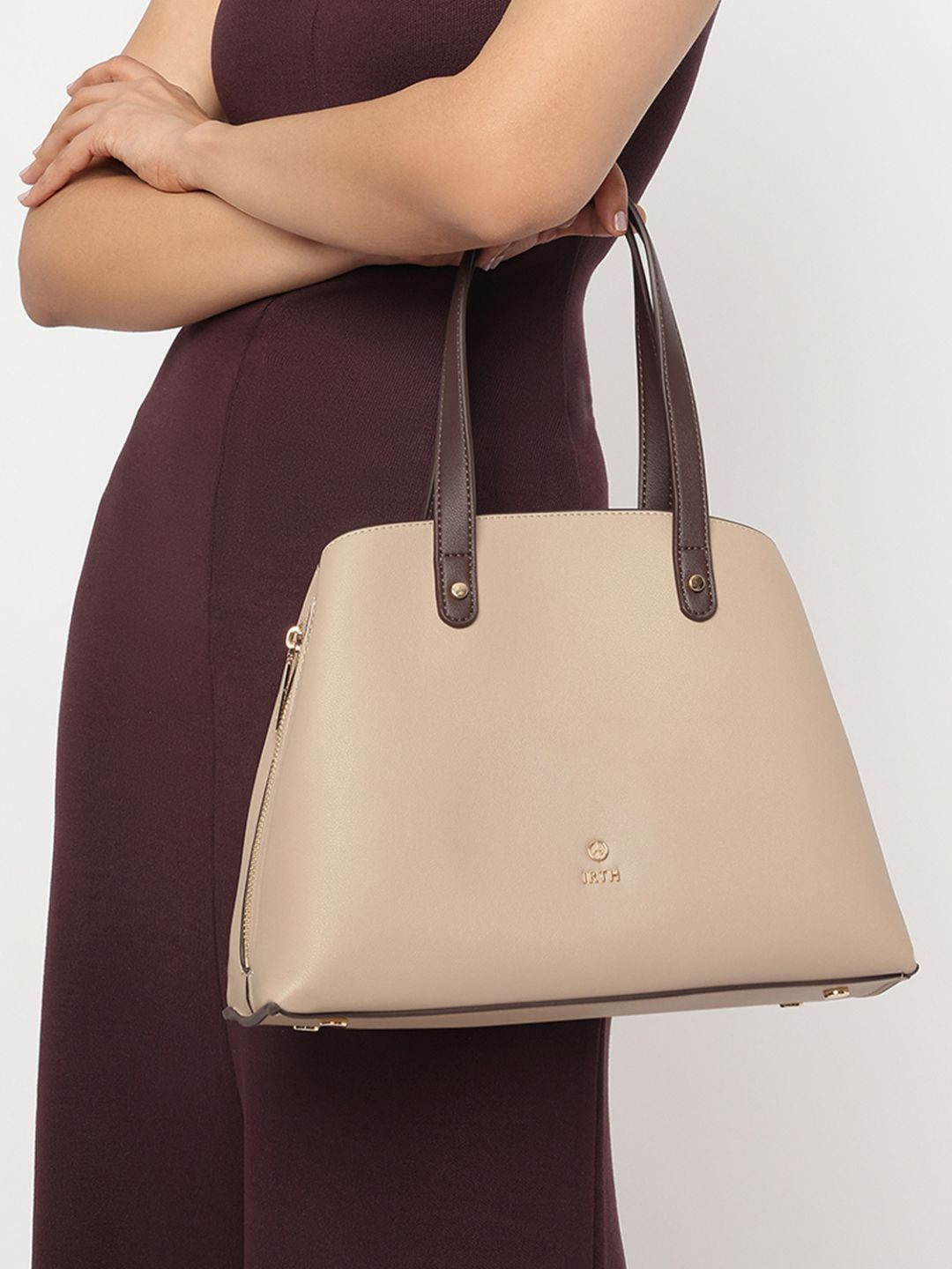 IRTH by House of Titan Maeve Structured Handheld Bag