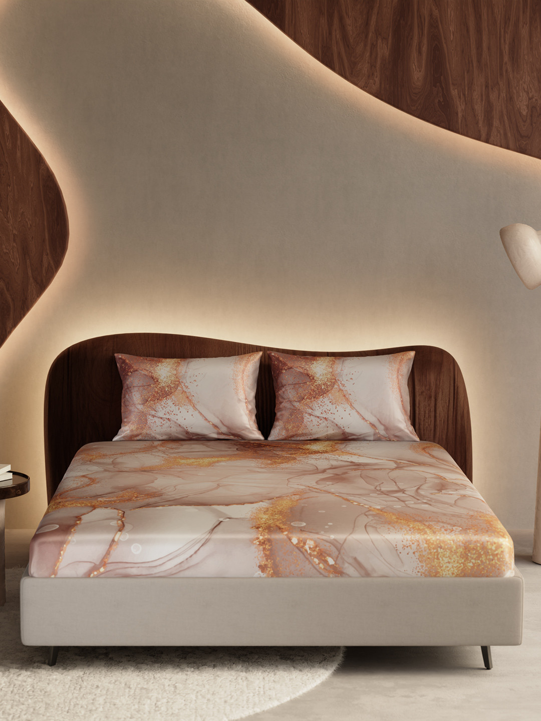 Stoa Paris Champagne & White Ethnic Motifs 300 TC King Fitted Sheet 2 Pillow Covers