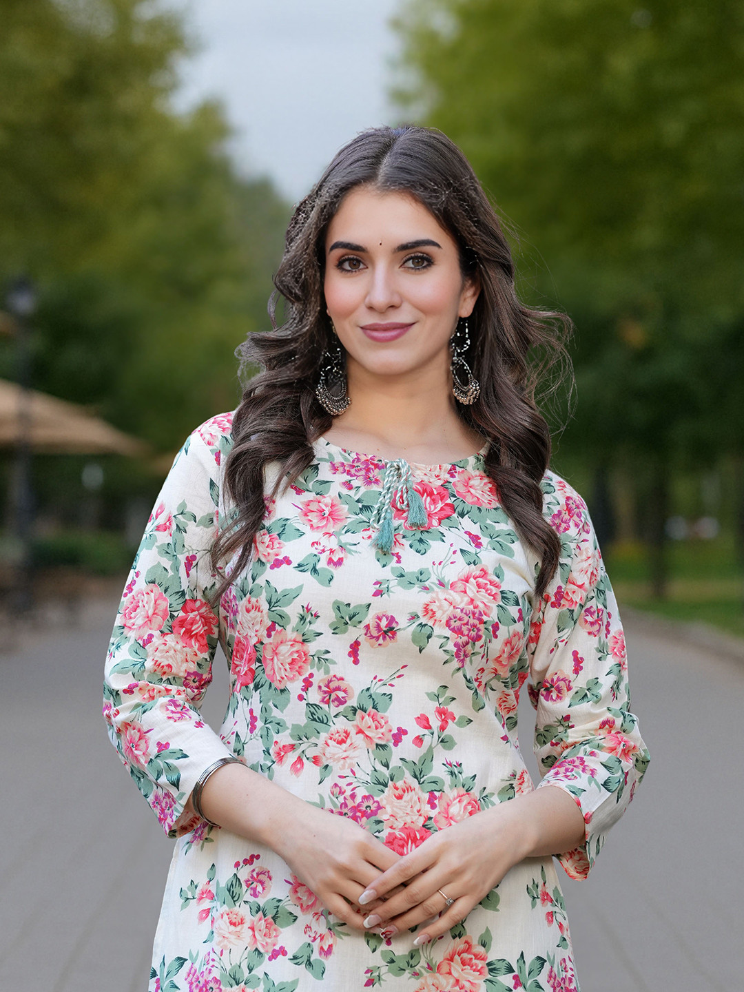 Royal Export Floral Printed Tie-Up Neck Straight Kurta
