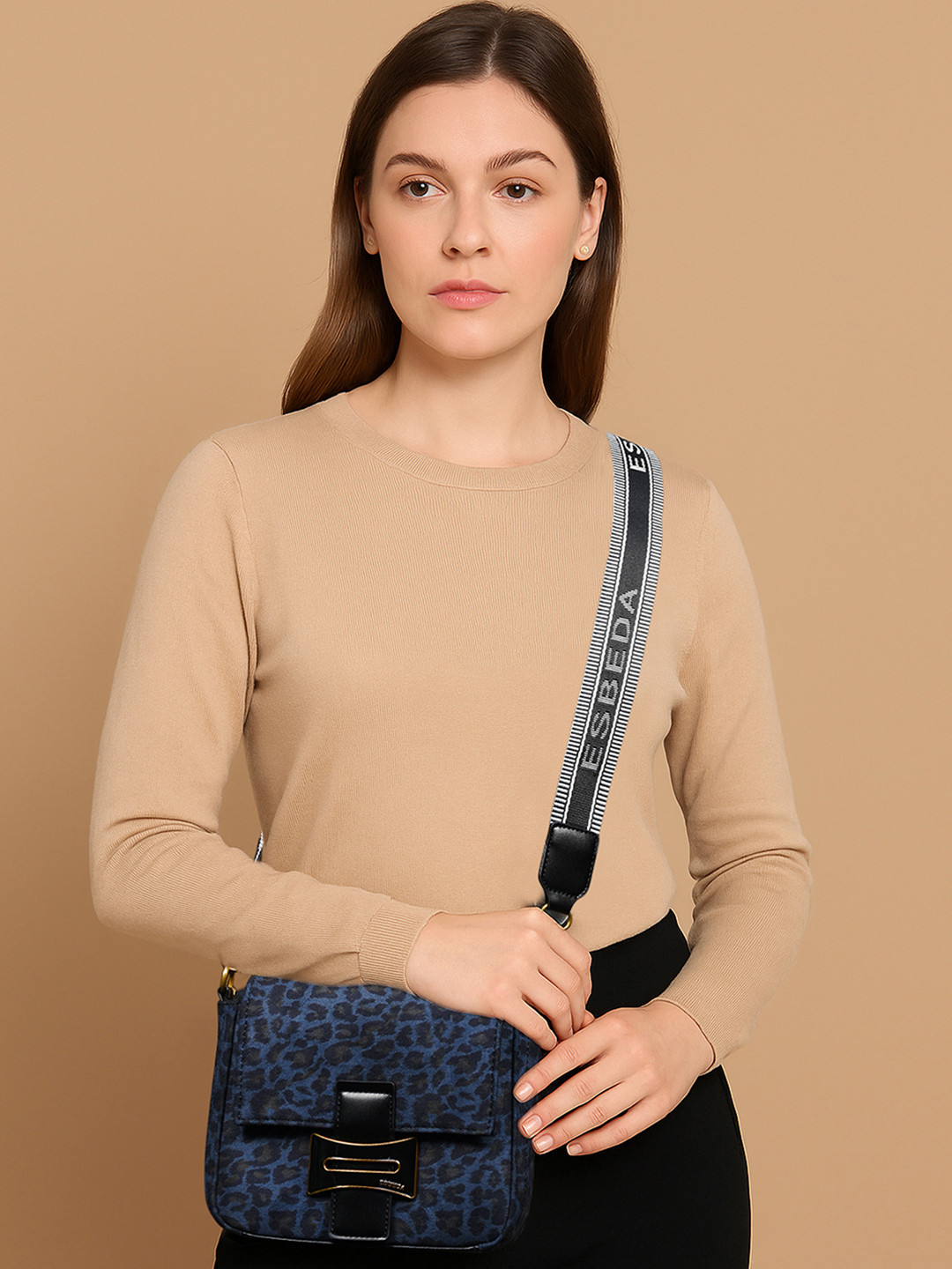 ESBEDA Leopard Printed Baguette Sling Bag With Detachable Sling Strap