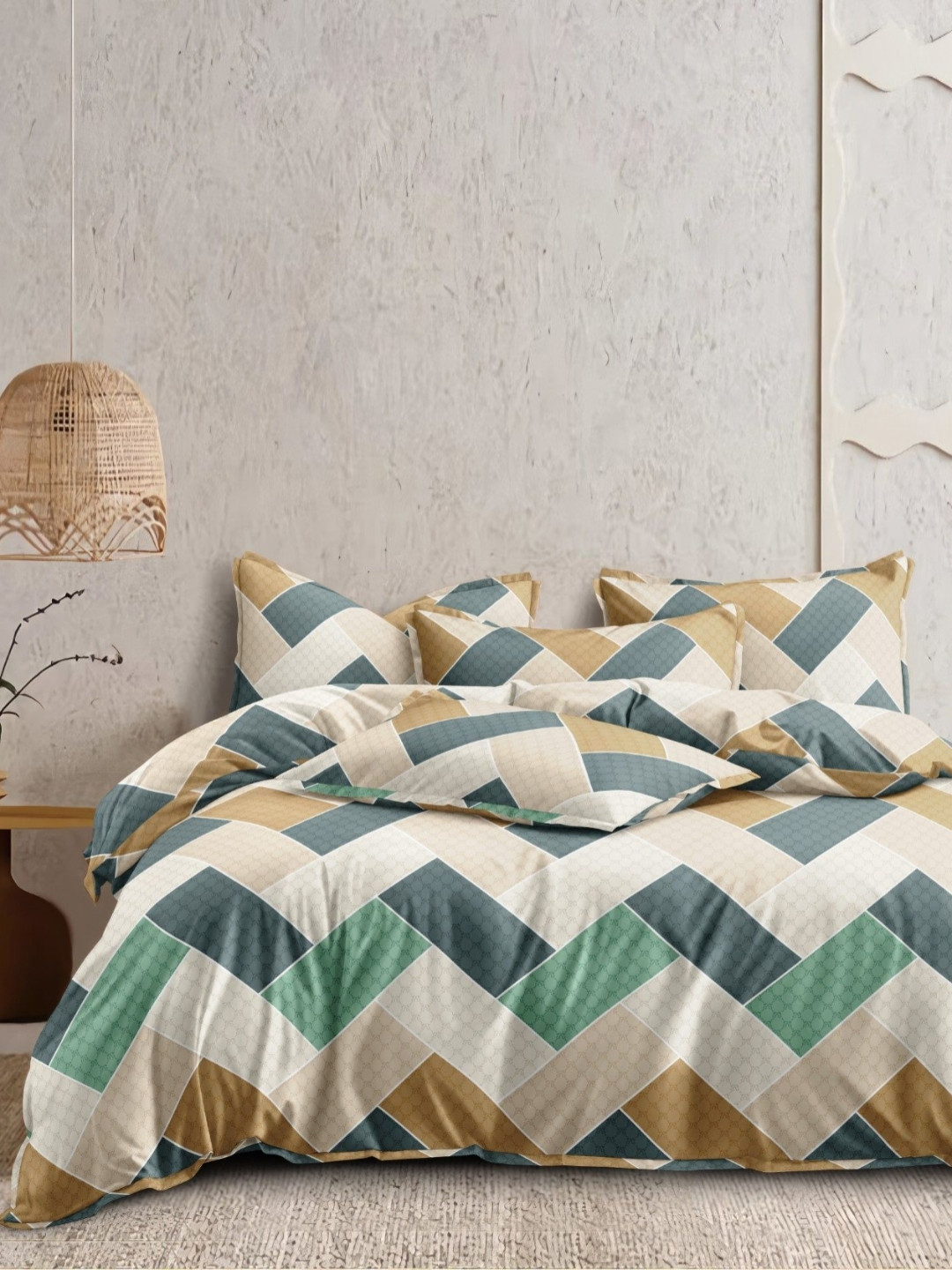 Myntra Elegant Homes Grey & Green Geometric 350 TC Fitted Bedsheet with 2 Pillow Covers