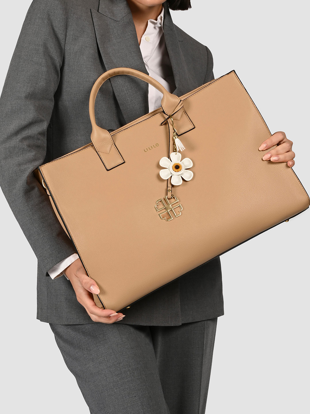 Lililo Mile High Tote Bag