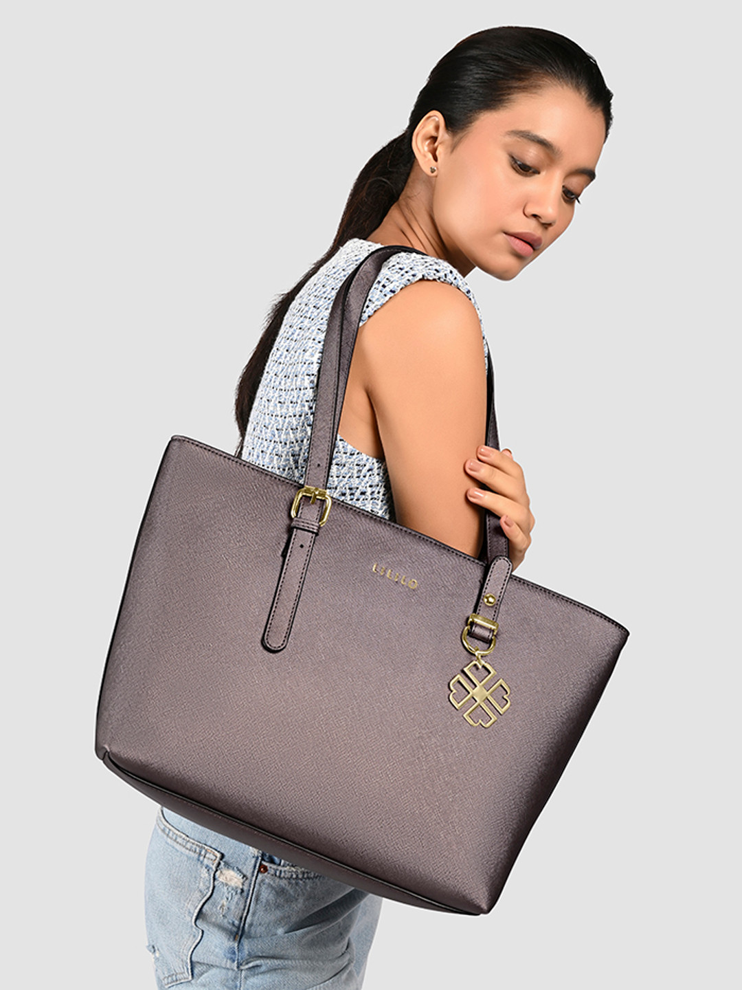 Lililo Nine to Wine Tote Bag