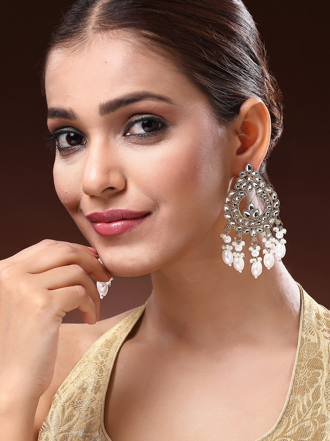 ADIVA Gold-Plated  Royal Kundan Studded And Pearls Beaded Teardrop Shaped Chandbalis