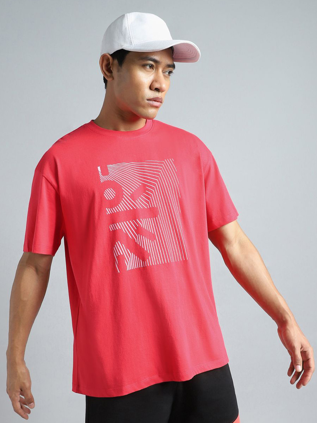 CULT Men Red Branding Graphic T-shirt